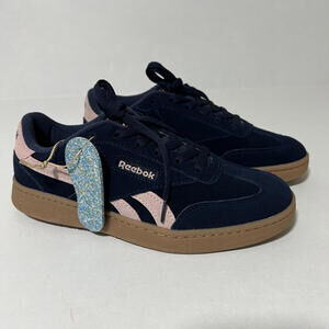 Reebok Women's Sneakers Navy Blue and Pink